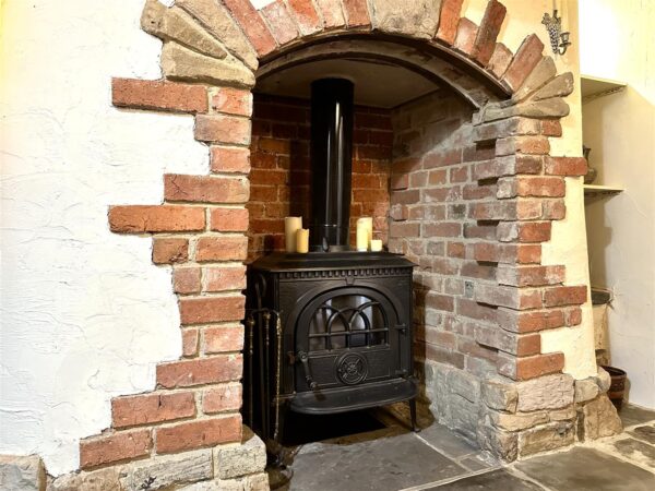 Old Church Barn, Top Street, Elston, Newark