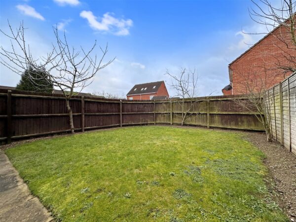 Stirling Drive, Coddington, Newark