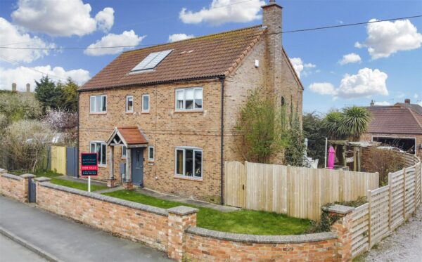 Rectory Lane, Claypole, Newark