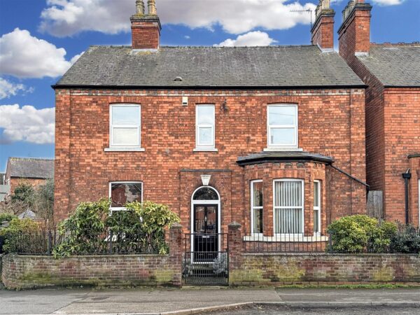 Victoria Street, Newark