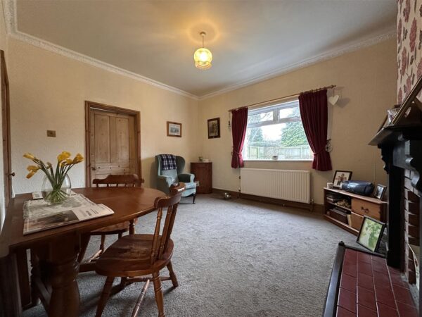 Eastern Terrace Lane, Newark