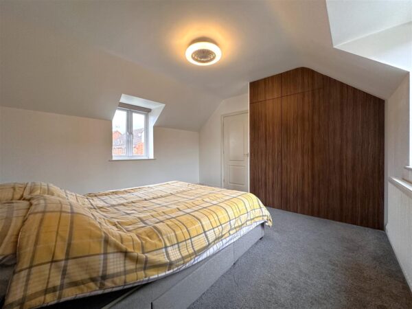 Stirling Drive, Coddington, Newark