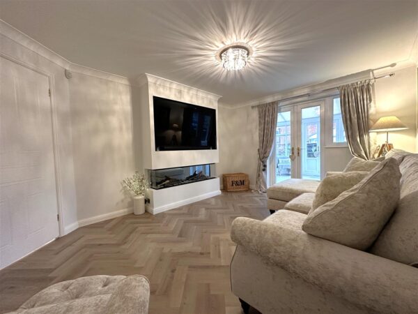 Allen Close, Claypole, Newark