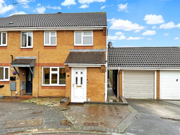 Cardinal Hinsley Close, Newark