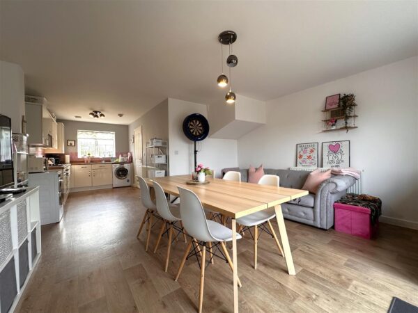 Lavender Way, Newark