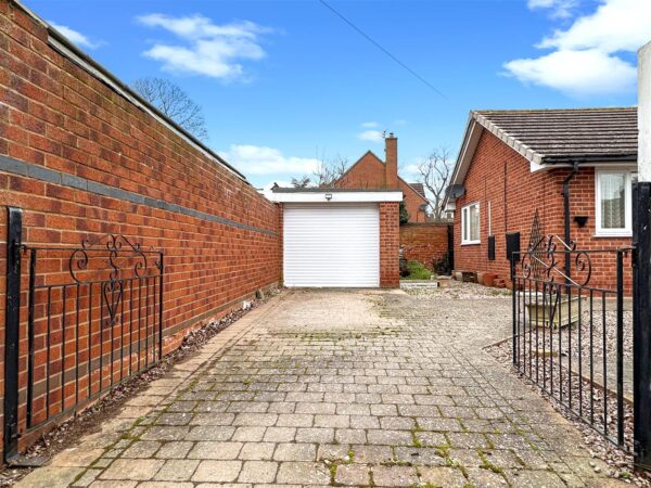 California Road, Farndon, Newark