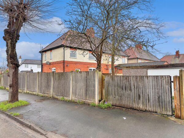 Bowbridge Road, Newark