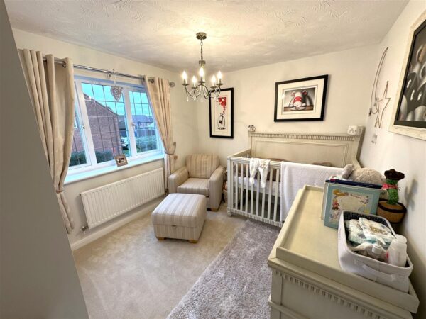 Allen Close, Claypole, Newark