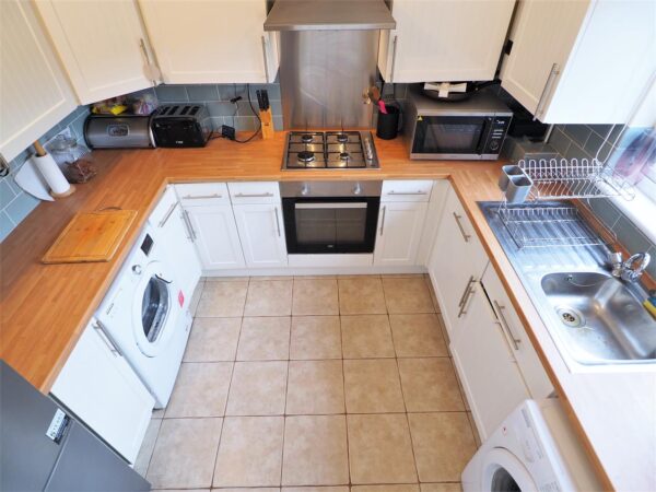 Regents Close, Collingham, Newark