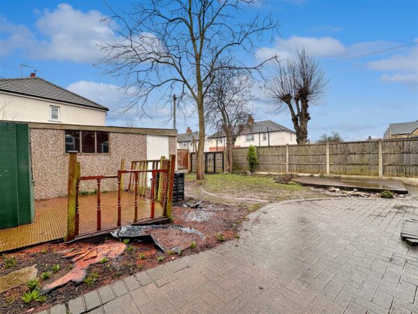 Bowbridge Road, Newark