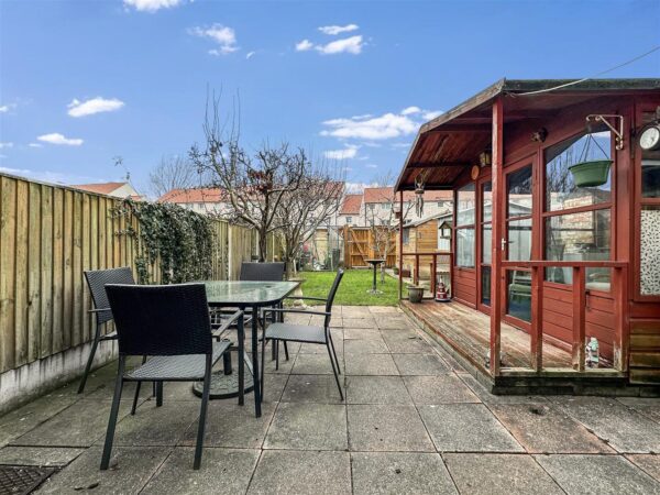 Jersey Street, Newark