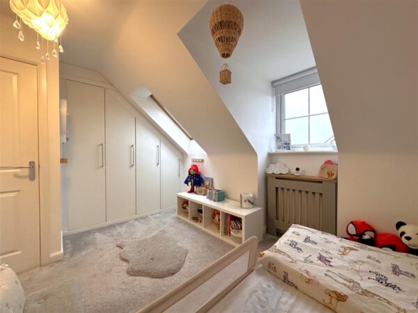 Carmelita Avenue, Fernwood, Newark