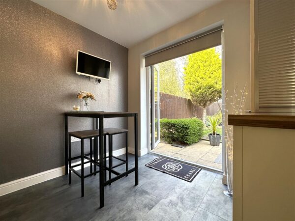 Blackbrook Road, Newark