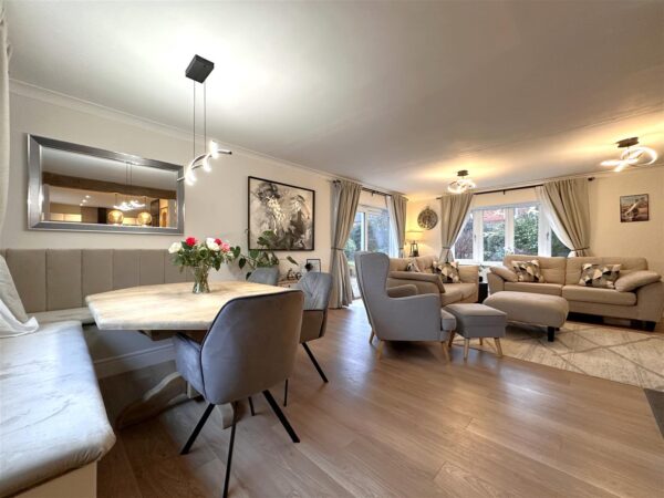 Swinderby Road, Collingham, Newark