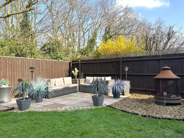 Blackbrook Road, Newark