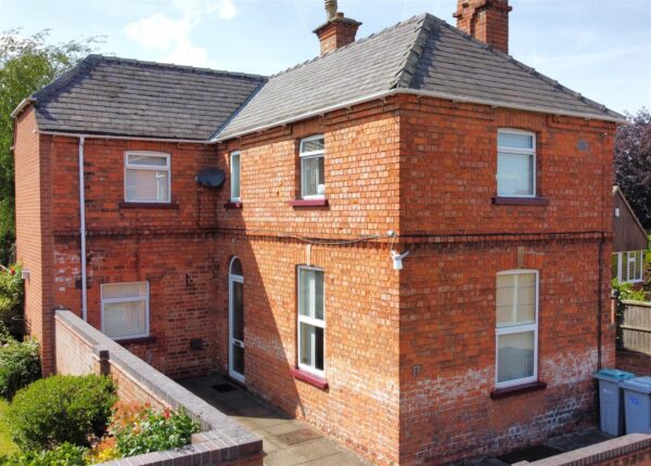 Eastern Terrace Lane, Newark
