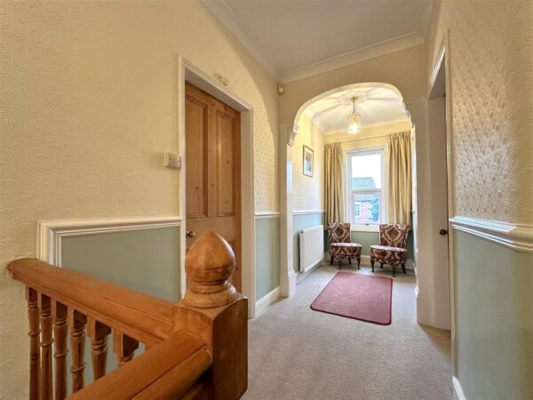 Victoria Street, Newark