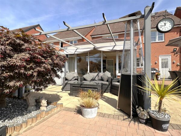 Meadway, Balderton, Newark