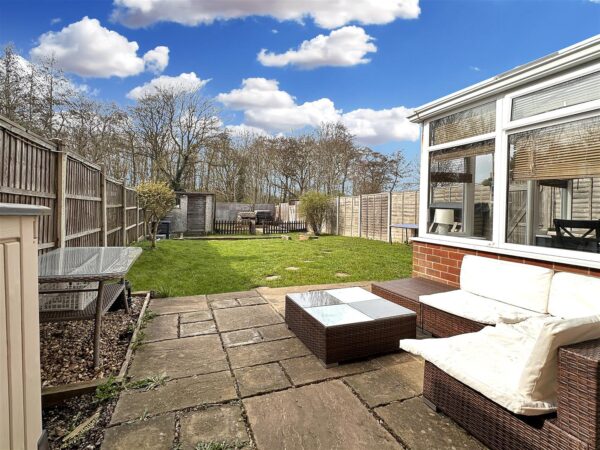 Dale Crescent, Fernwood, Newark