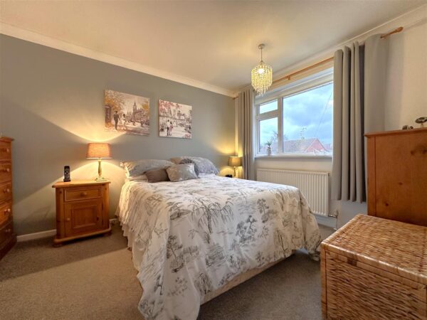 Kingsnorth Close, Newark