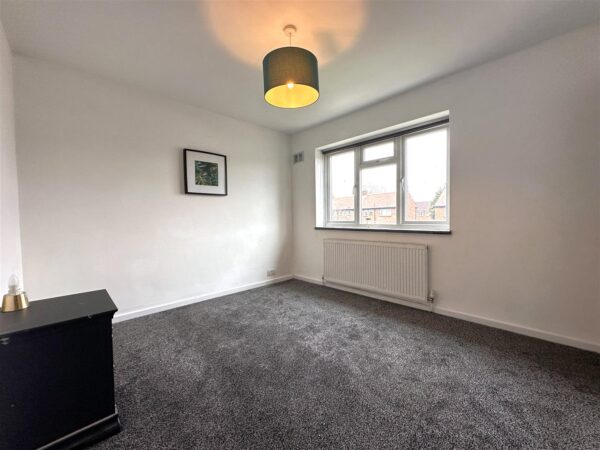 Montgomery Road, Newark