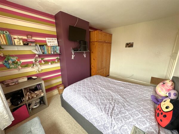 Beeston Road, Newark