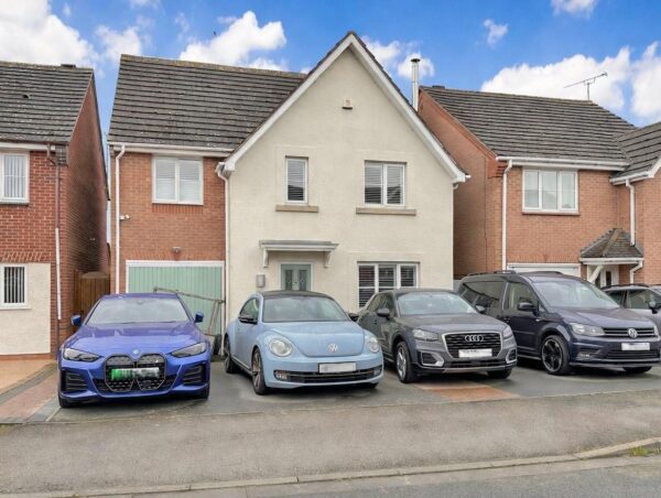 Meadway, Balderton, Newark