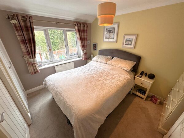 Cannon Close, Coddington, Newark