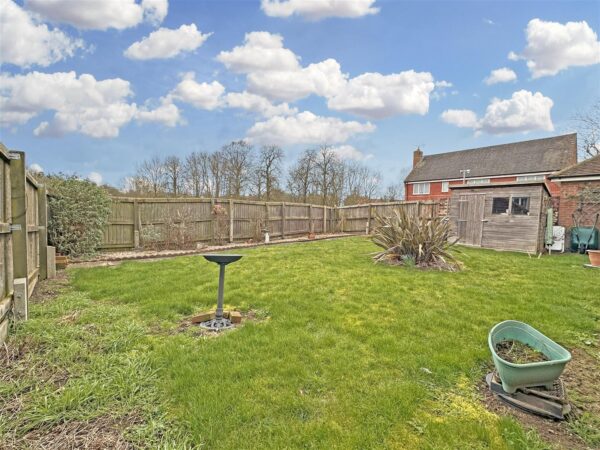 Oakfield Road, Fernwood, Newark