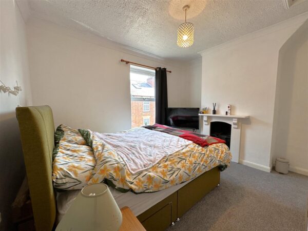 Whitfield Street, Newark