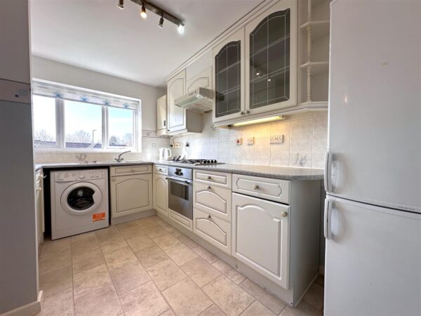 Holmefield, Farndon, Newark