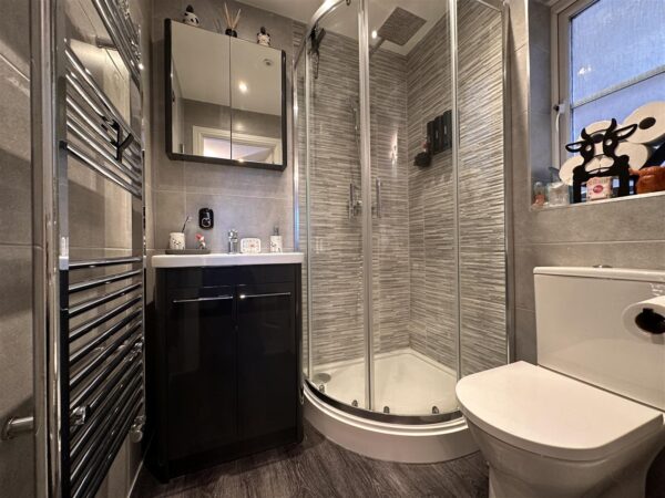 Meadway, Balderton, Newark