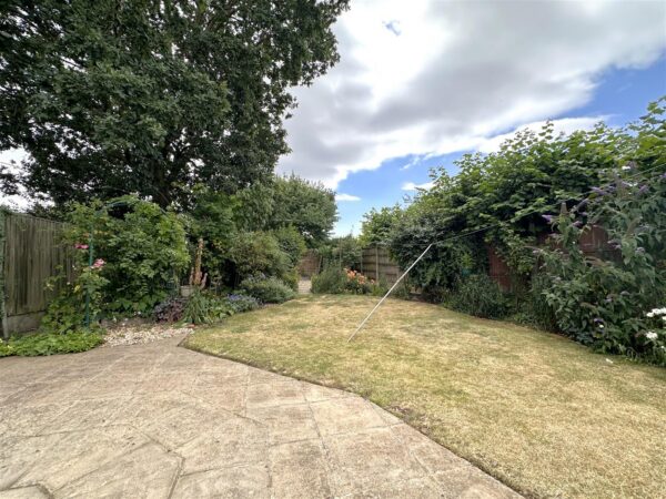 Village Way, Farndon, Newark