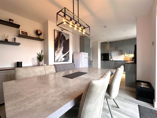 Alexander Avenue, Newark