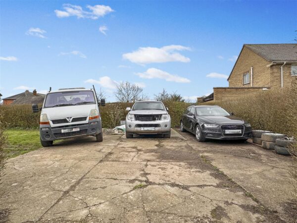 Fosse Road, Farndon, Newark