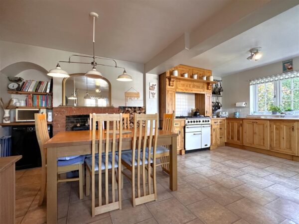 Fleet Cottage, Gainsborough Road, Langford, Newark