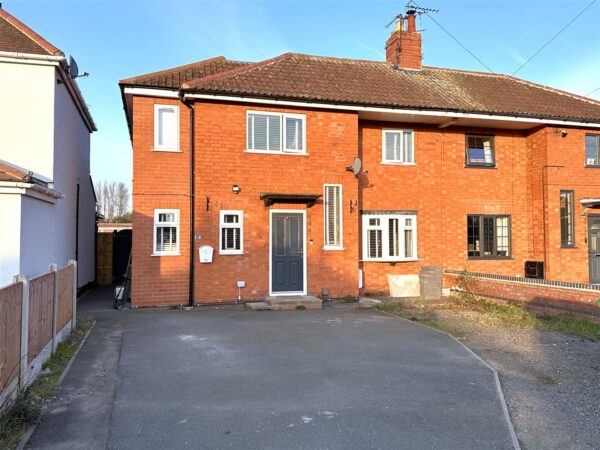 Long Lane, Farndon, Newark