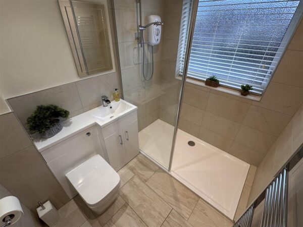 Kingsnorth Close, Newark