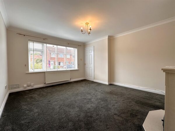 Kingsnorth Close, Newark