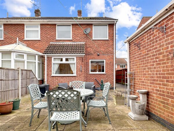 Kingsnorth Close, Newark