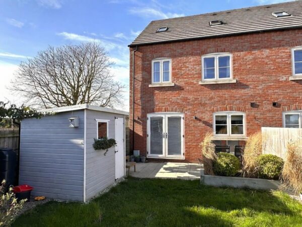 Alexander Mews, Balderton, Newark