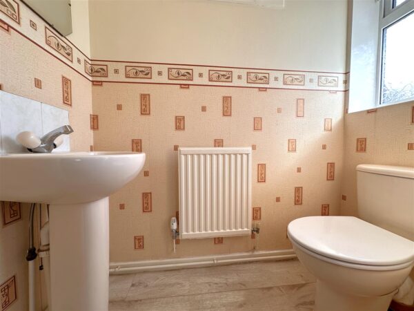 Holmefield, Farndon, Newark