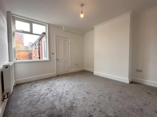 Newton Street, Newark