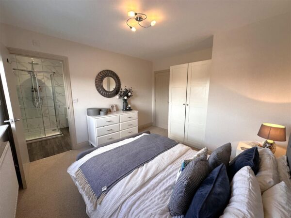 Alexander Mews, Balderton, Newark