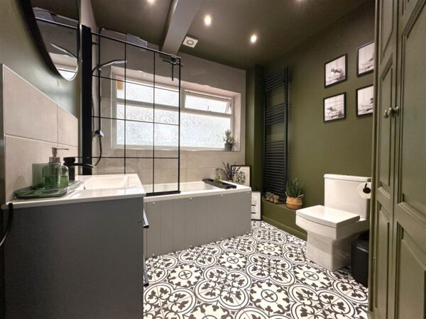 Whomsley Close, Newark