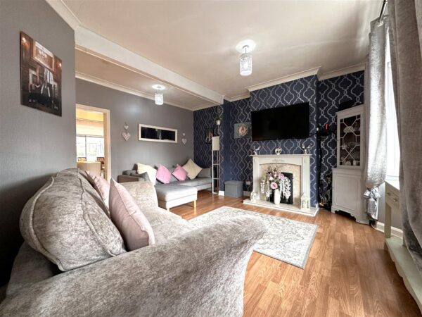 Beeston Road, Newark