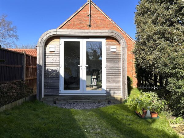 Fleet Cottage, Gainsborough Road, Langford, Newark