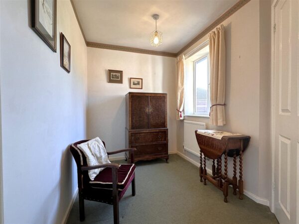 Holmefield, Farndon, Newark