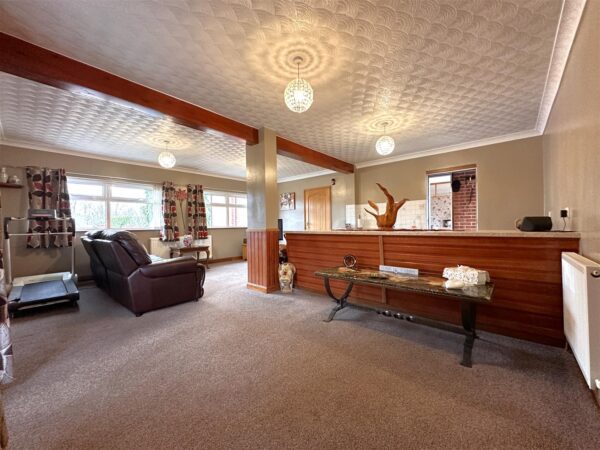 Danny Lyp, Sibcy Lane, Balderton, Newark