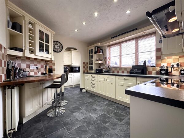 Meadway, Balderton, Newark